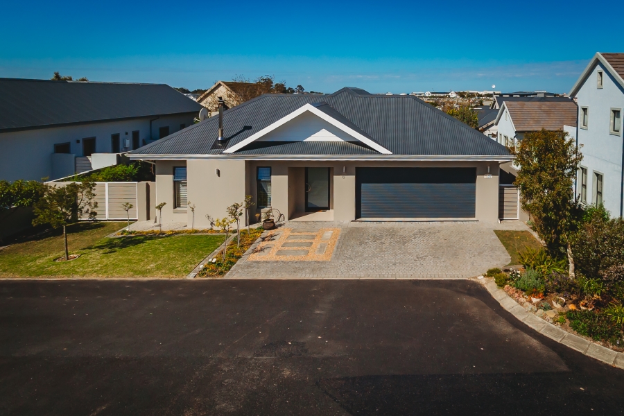 3 Bedroom Property for Sale in Kraaibosch Country Estate Western Cape